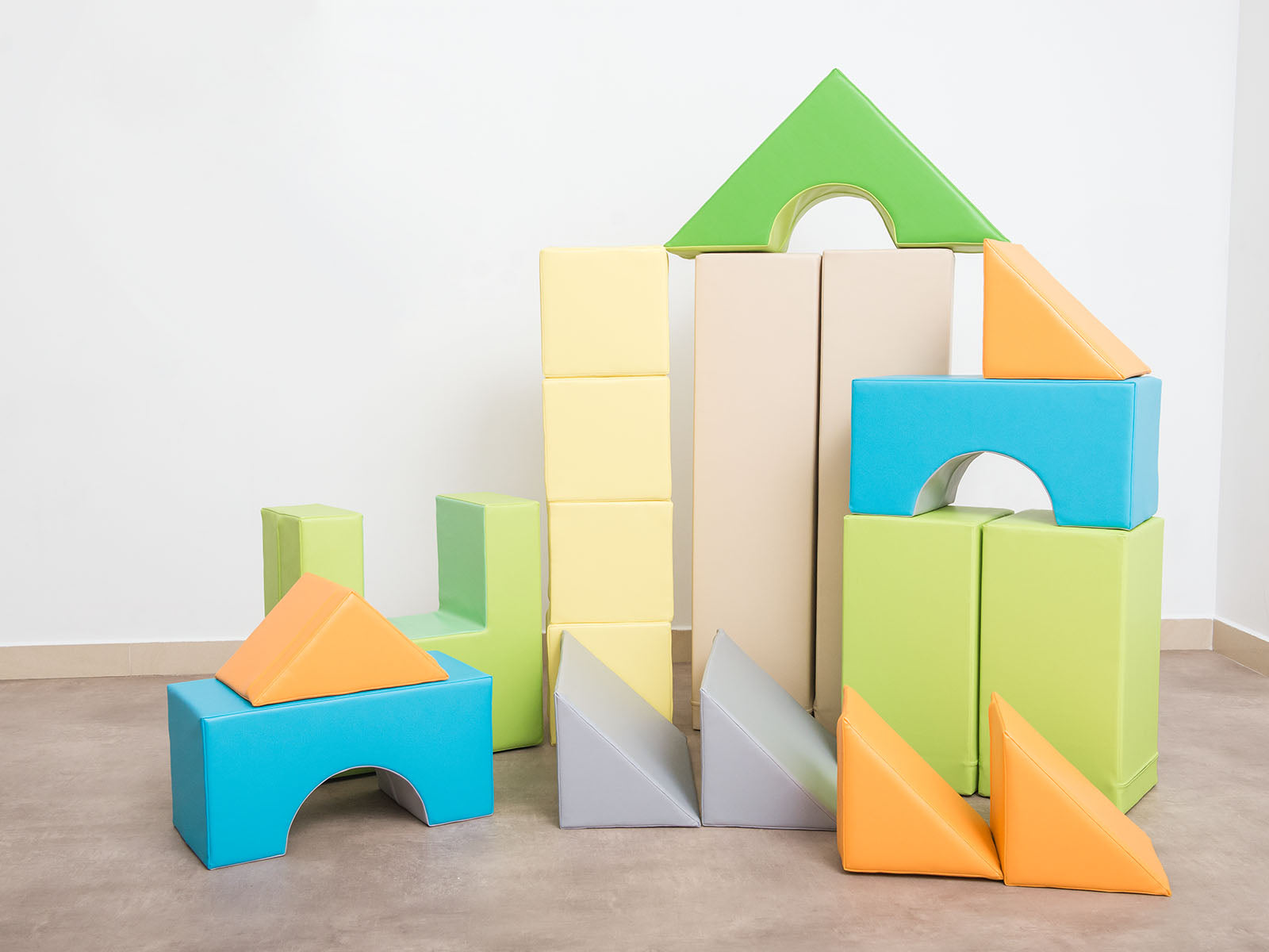 Blocs de construction en mousse L Set II 18 pièces.