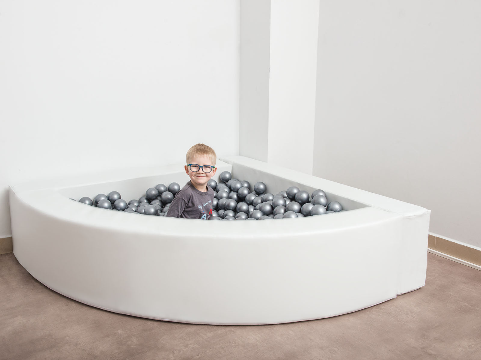 Ballenbad hoekzwembad - wit 160x160x40