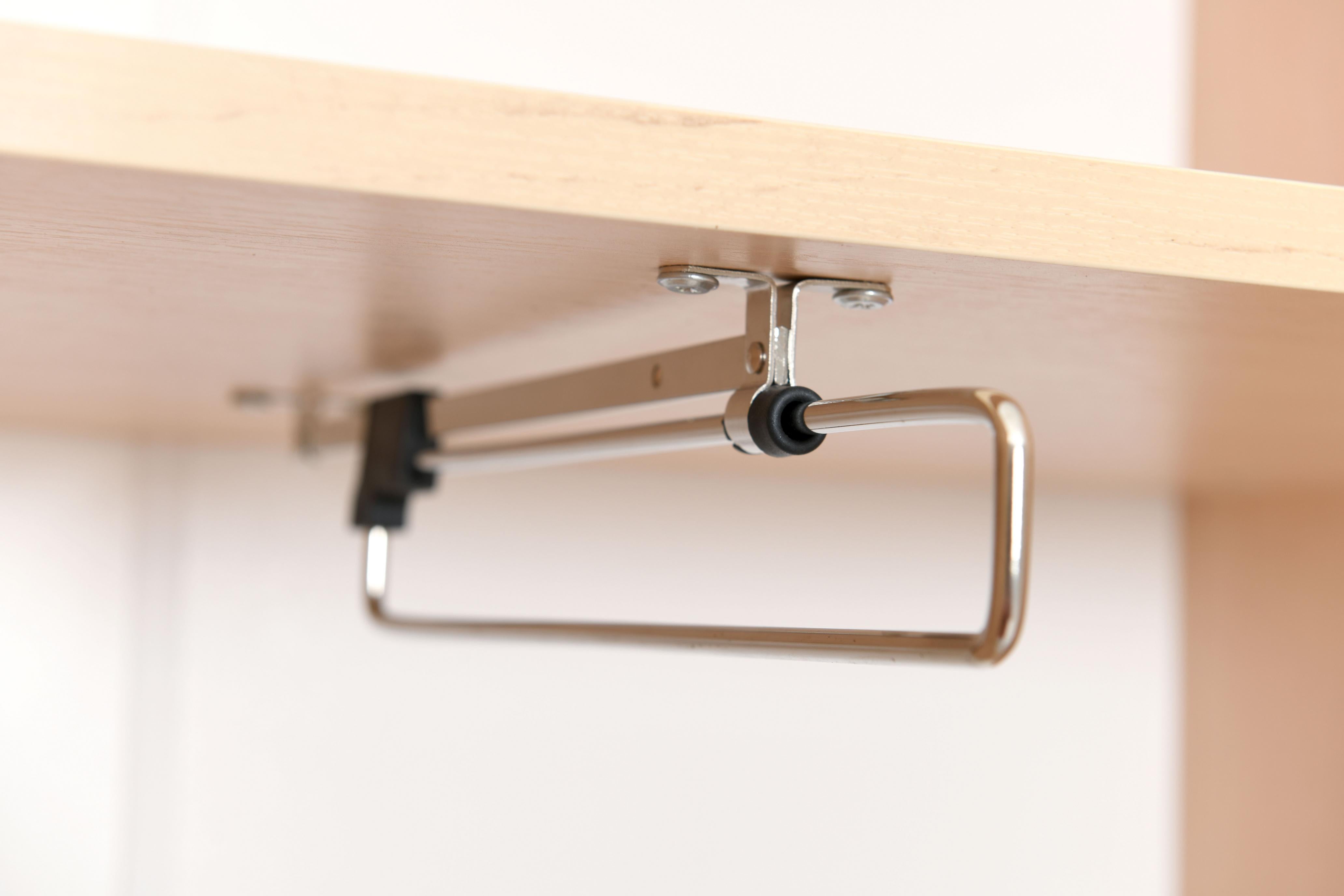 Grande Kleiderschrank – Ideal für Personal, Erzieher & Schüler