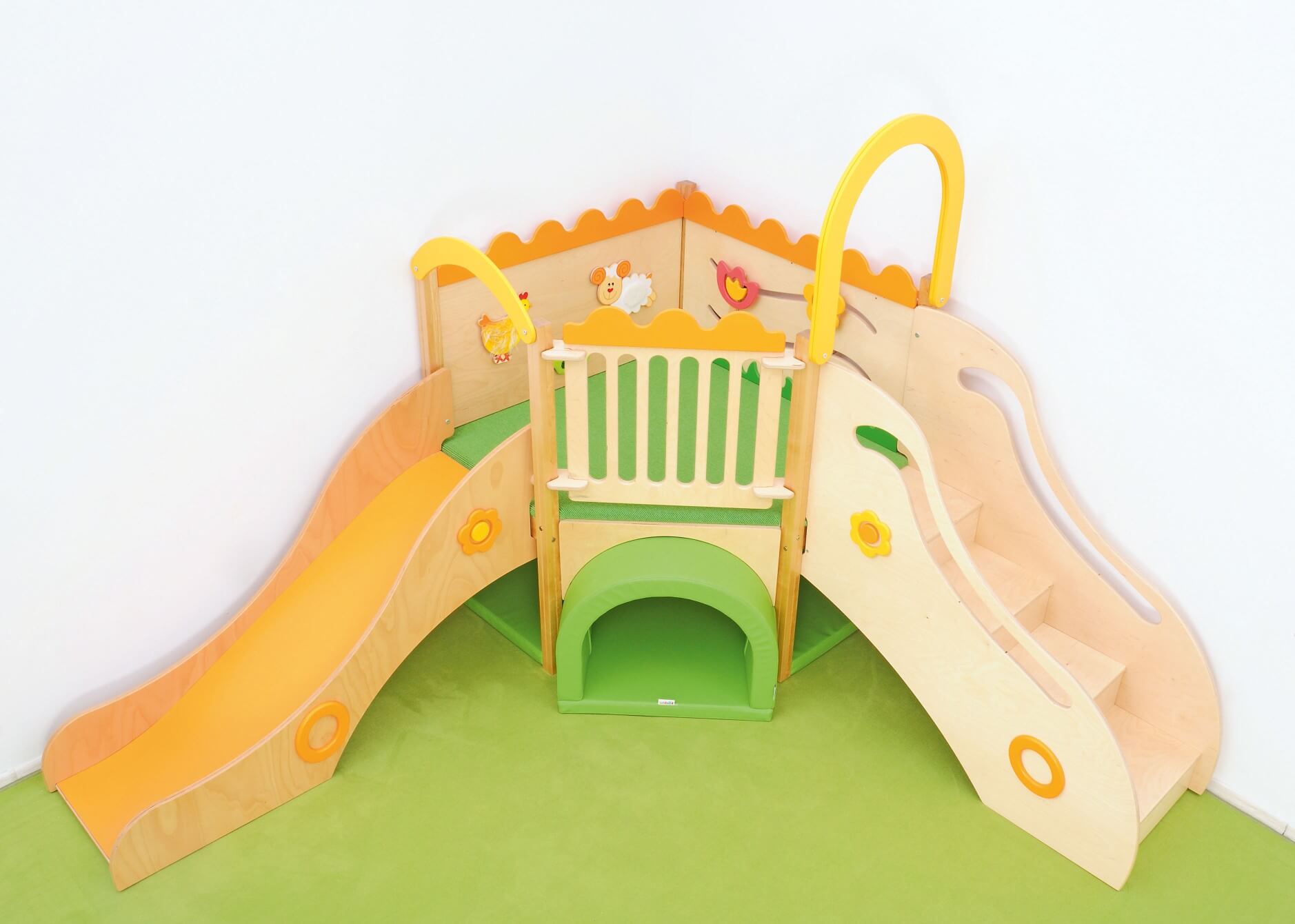 Sensorisches Spielpodest für Krippe und Kindergarten Wiese Draufsicht